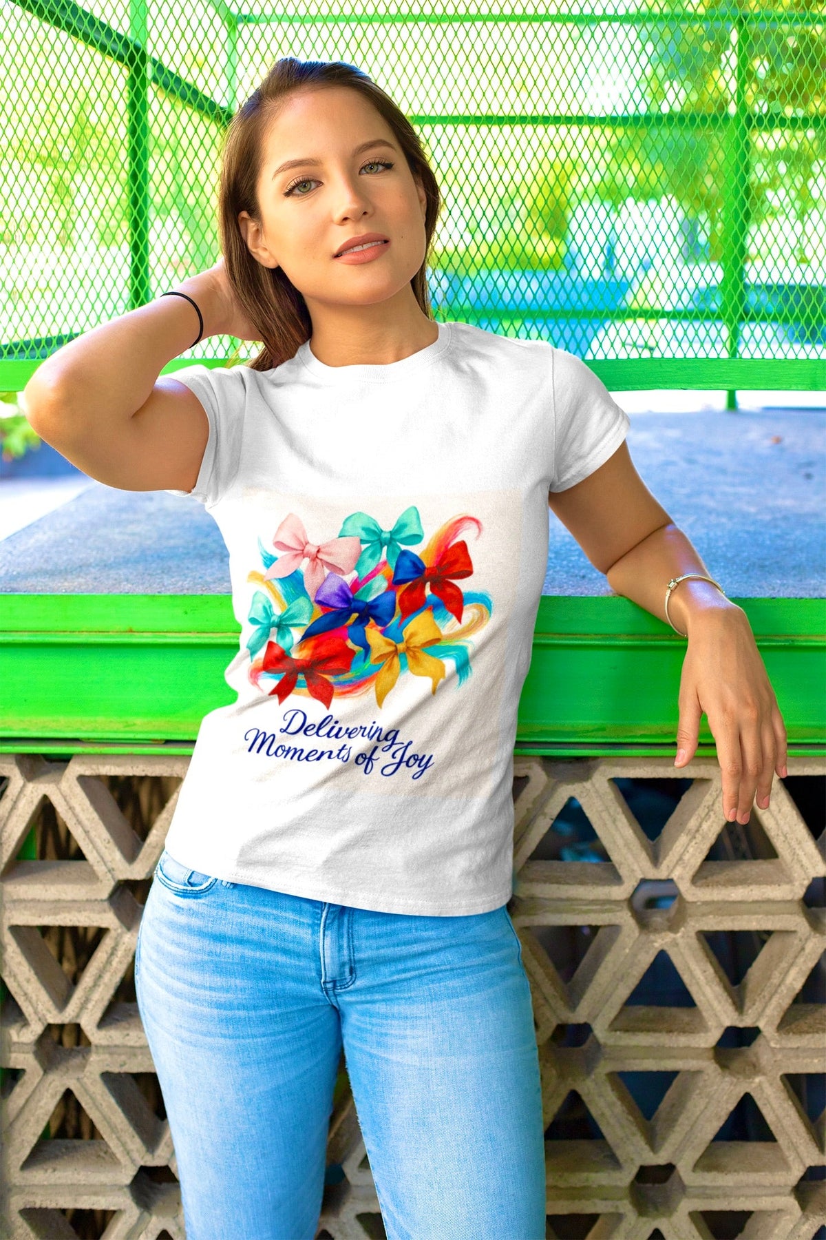 APPAREL & ACCESSORIES